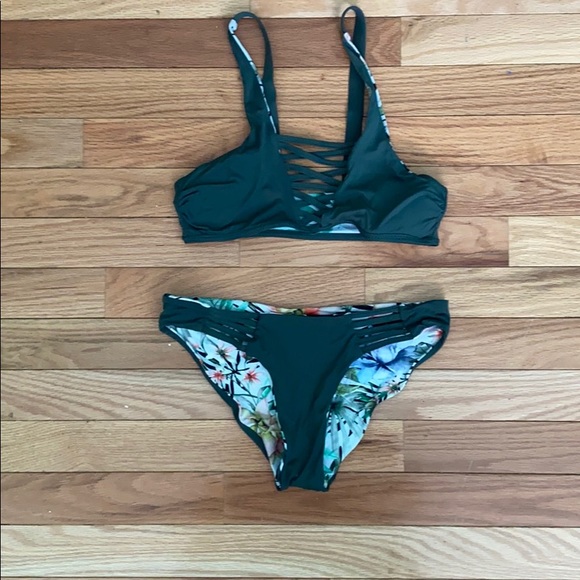 bathing suit - Picture 4 of 4